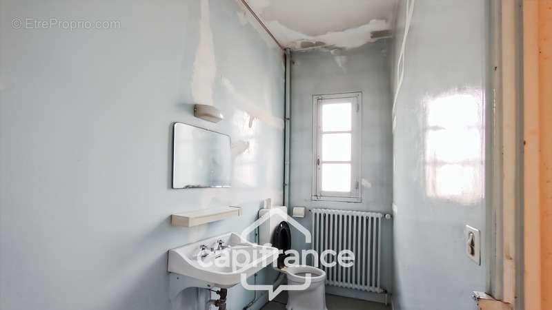 Appartement à SAINTE-LIVRADE-SUR-LOT