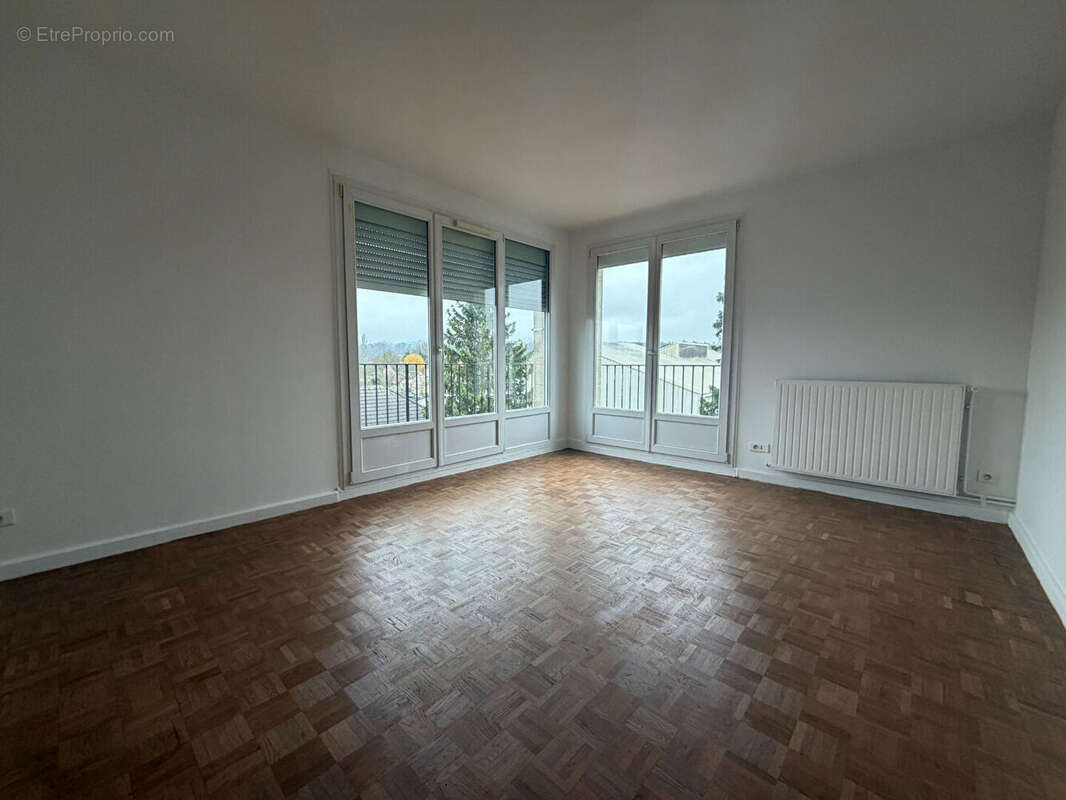 Appartement à GROSLAY