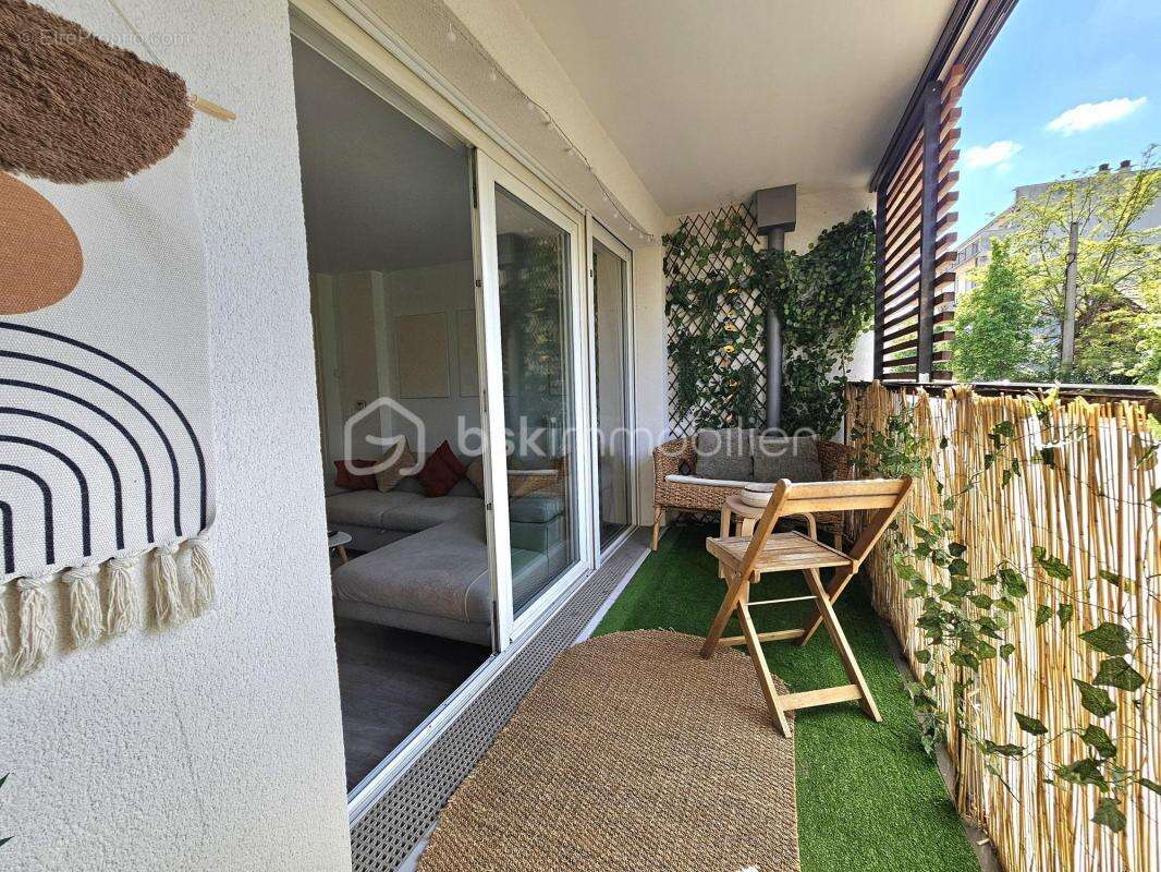 Appartement F2 44m² à 300m du RER DPE C balcon OUEST parking - photo 5