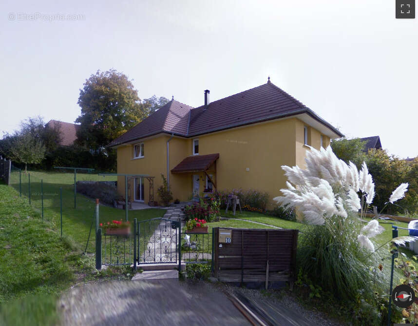 Maison à FROENINGEN
