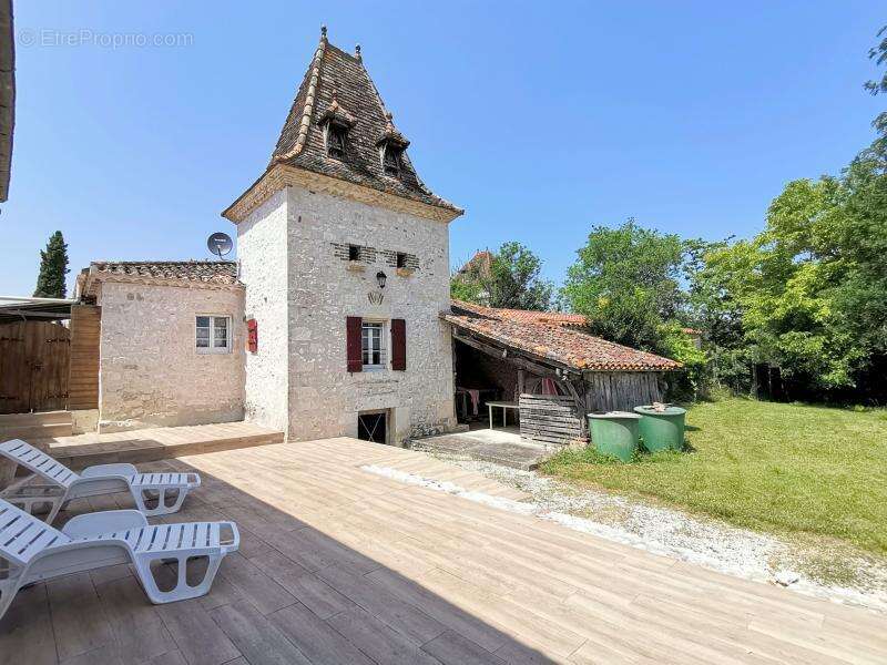 Maison à CAZIDEROQUE