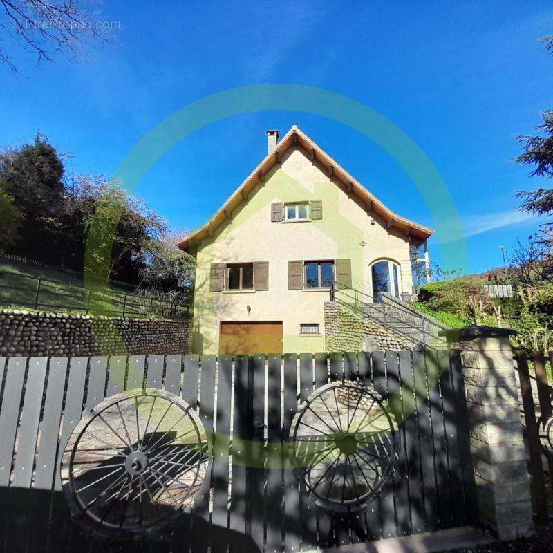 Maison à LA COTE-SAINT-ANDRE