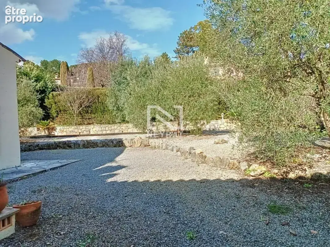 Magnifique villa provençale, piscine dans beau jardin méditerranéen - photo 18