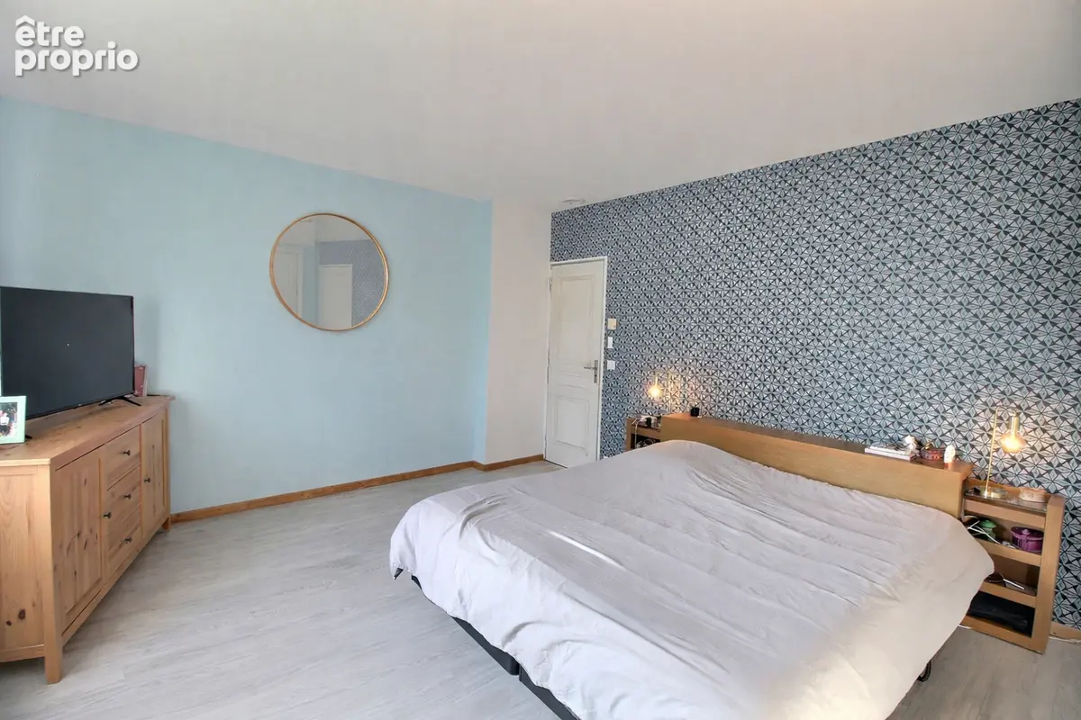Maison de 150 m², terrasse, grand garage et vue exceptionnelle sur le Mont Ventoux. - photo 11