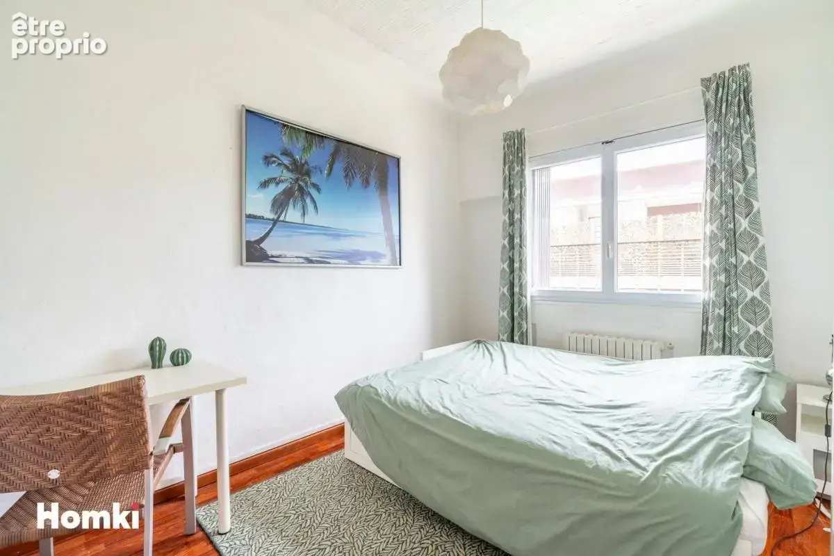 Appartement T4 de 83 m² à Marseille 13009, Boulevard Barthélémy - photo 7