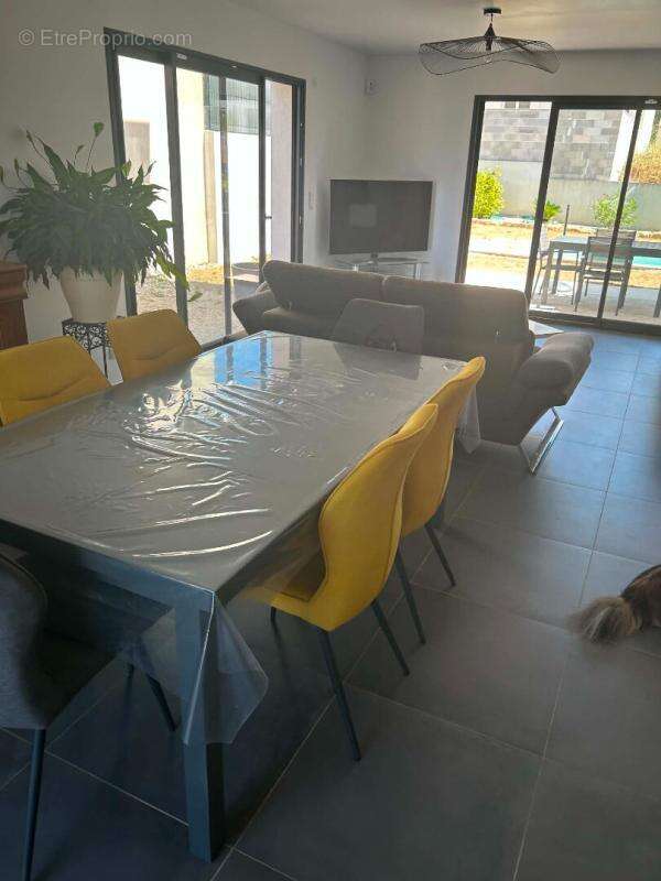 Maison Rocbaron 4 pièce(s) 103 m2 - photo 6