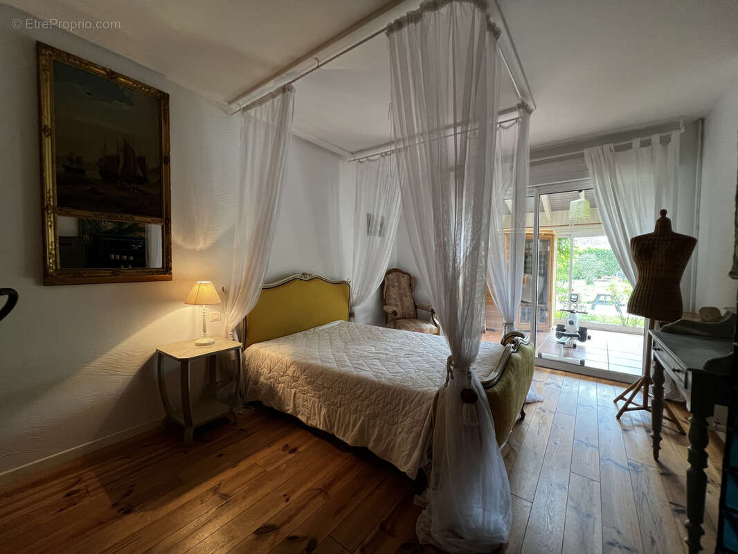 Maison à BAZAS