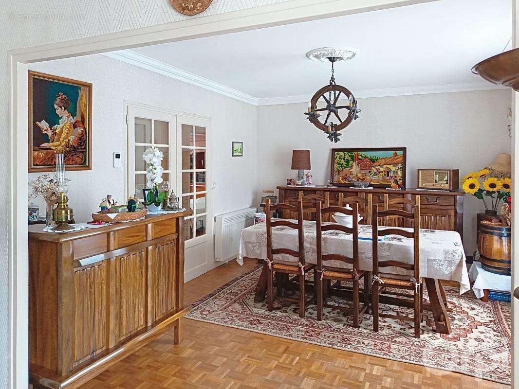 Maison à SAINT-MICHEL-SUR-ORGE