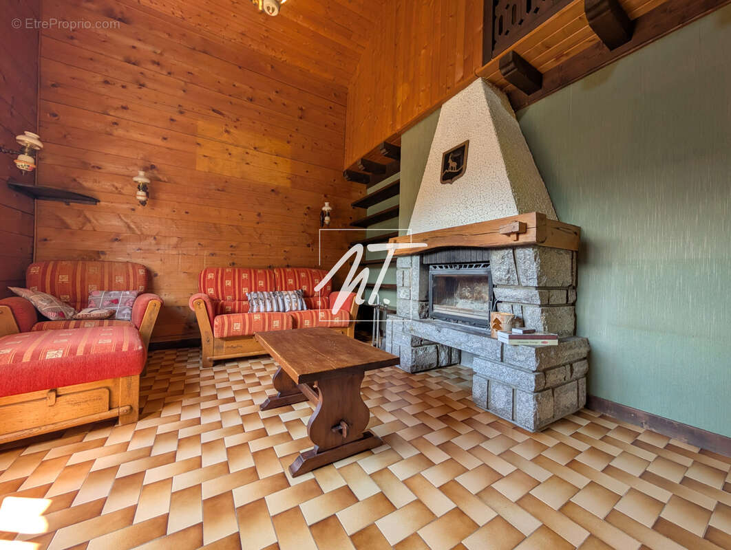 Maison à VERCHAIX