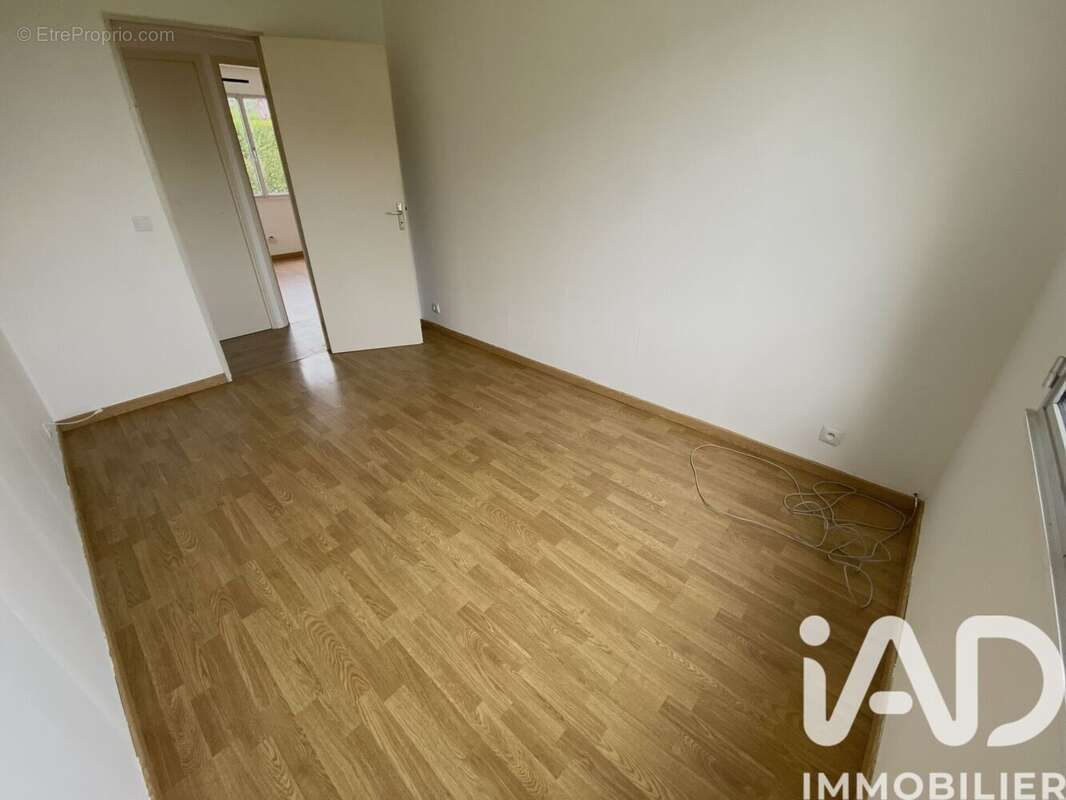 Photo 4 - Maison à SAINT-LUBIN-DES-JONCHERETS