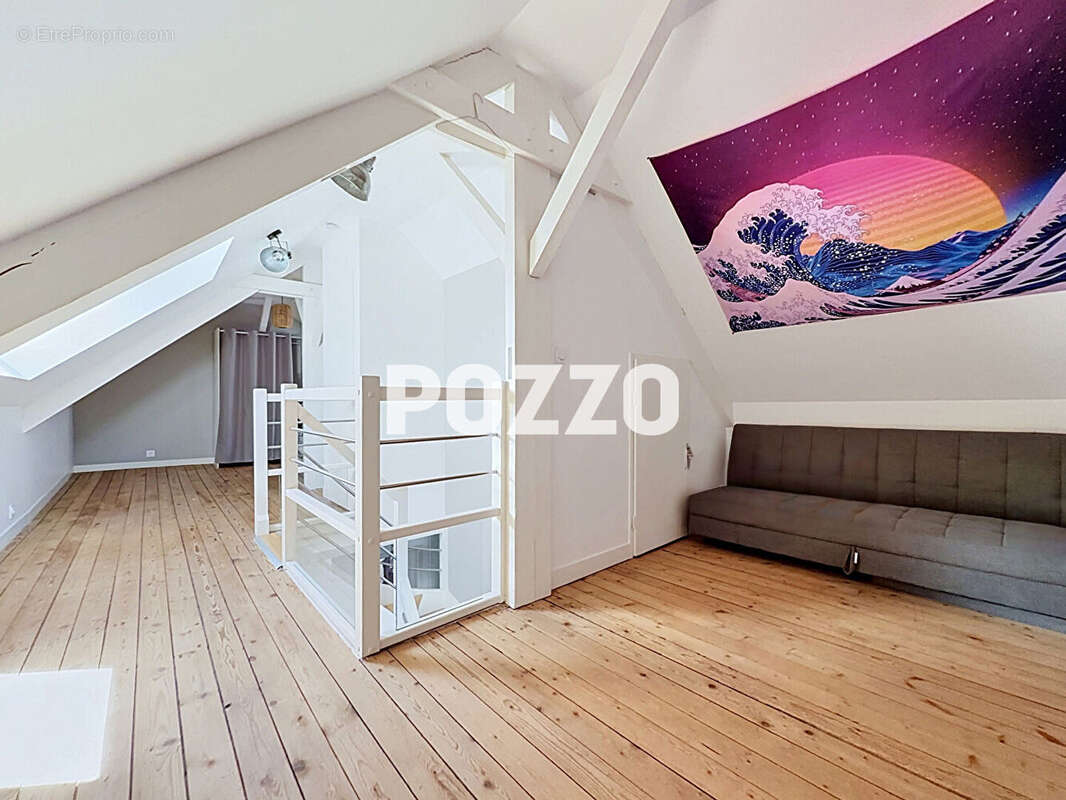 Appartement à DONVILLE-LES-BAINS