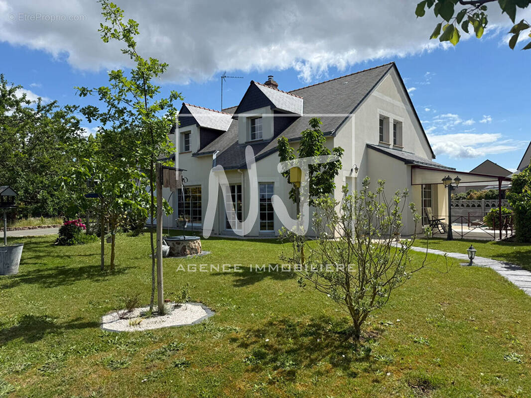 Maison à SAINT-MATHURIN-SUR-LOIRE