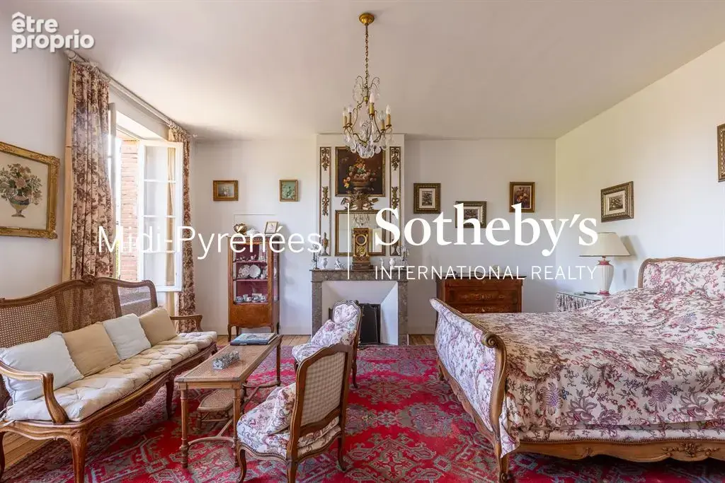 Exclusivité : Vaste magnifique maison de Maître du XIX° - photo 10