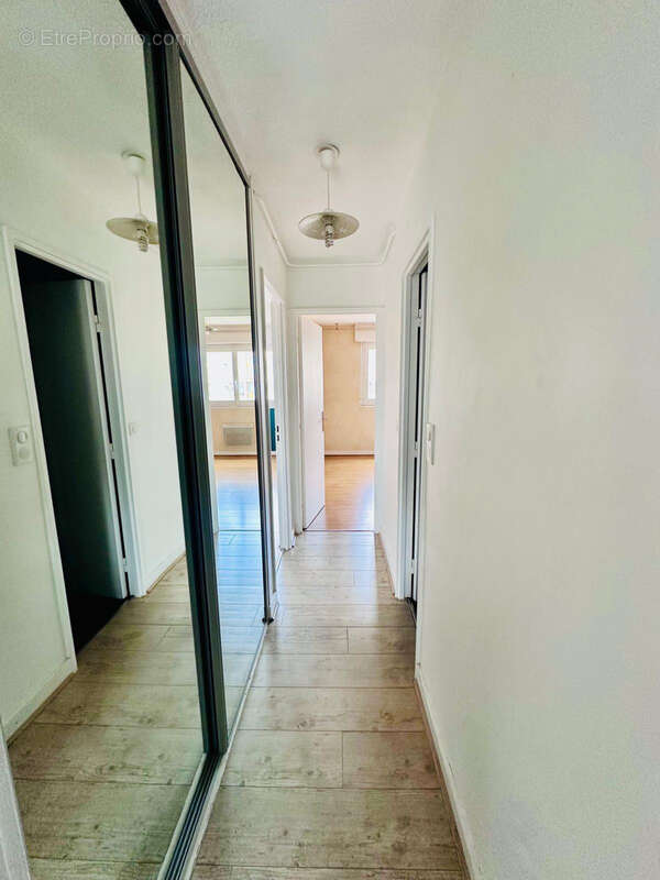Appartement T3 Centre ville - photo 8