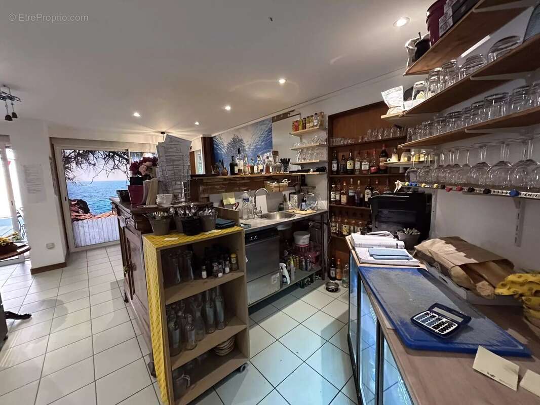 Commerce à SAINT-RAPHAEL
