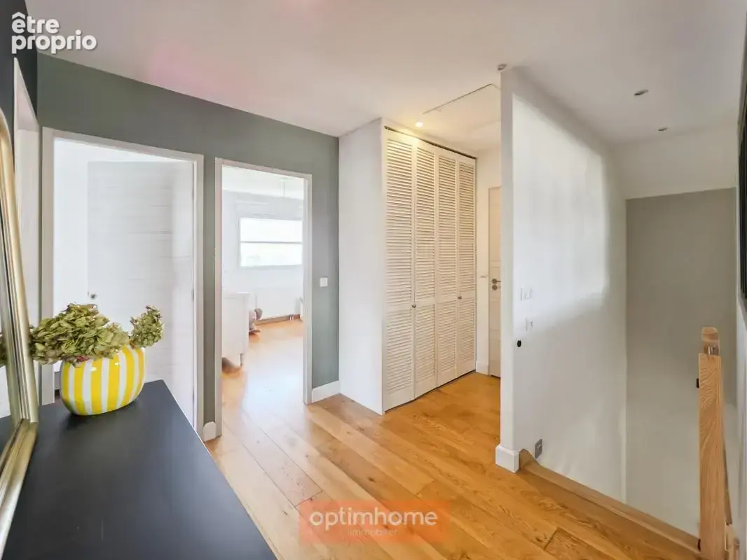 Maison contemporaine - piscine chauffée - 145 m² - expo sud - photo 10
