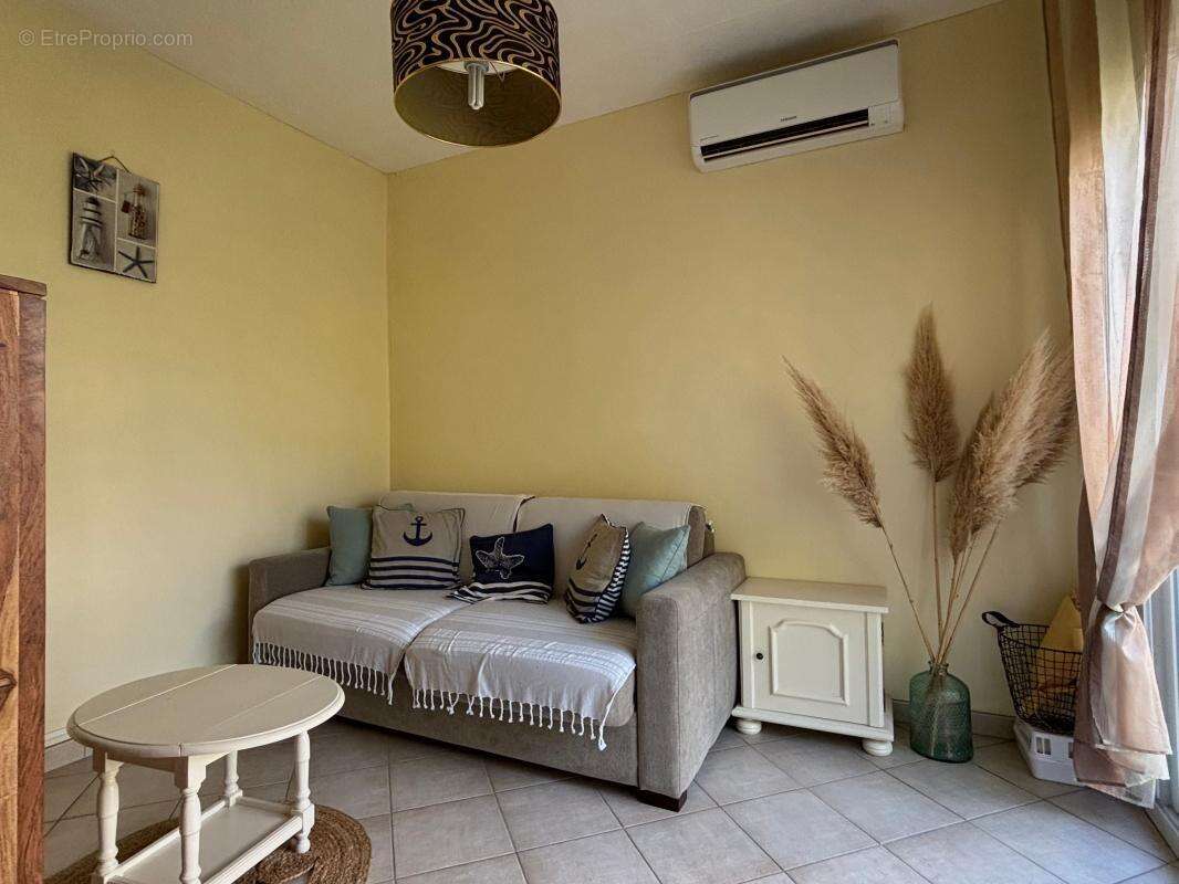 Maison à LA BREE-LES-BAINS