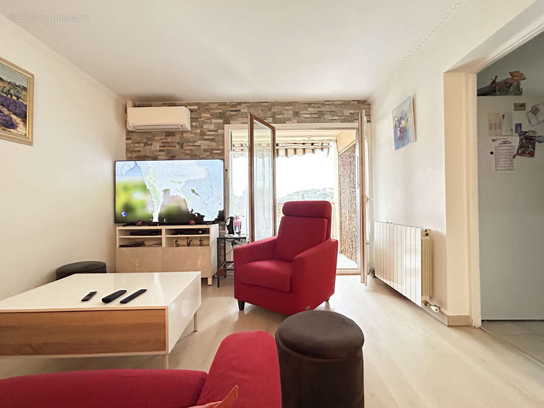 Appartement à OLLIOULES