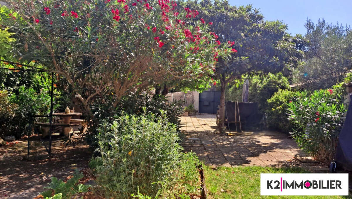 Maison à SAINT-MARCEL-LES-SAUZET