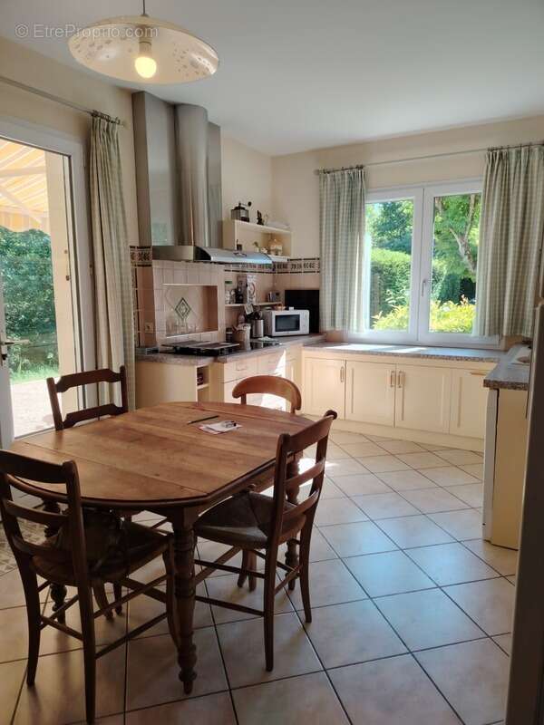 A vendre, Villa d'architecte dans un havre de paix situé à Migné Auxances - photo 8