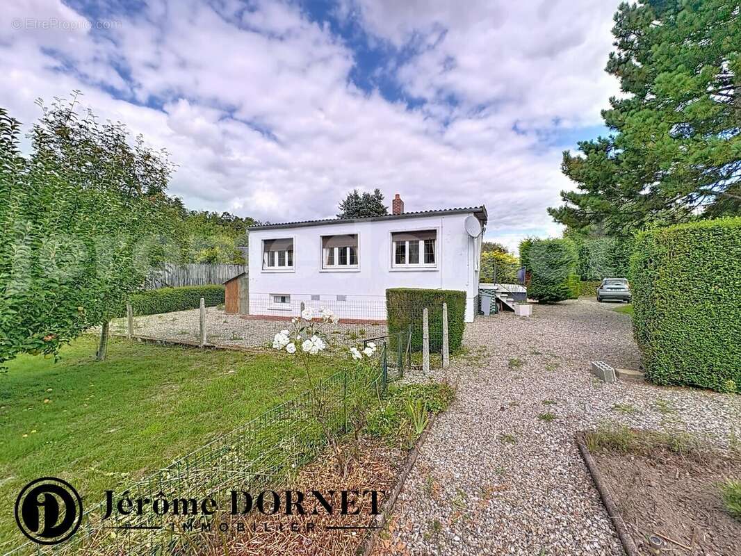 herm_00003 - Maison à POIX-DE-PICARDIE