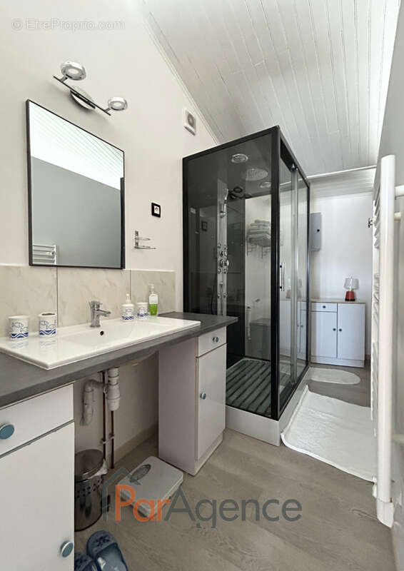 Maison à SAINT-JUST-LUZAC