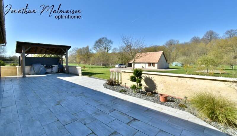 Maison à CONCHES-EN-OUCHE