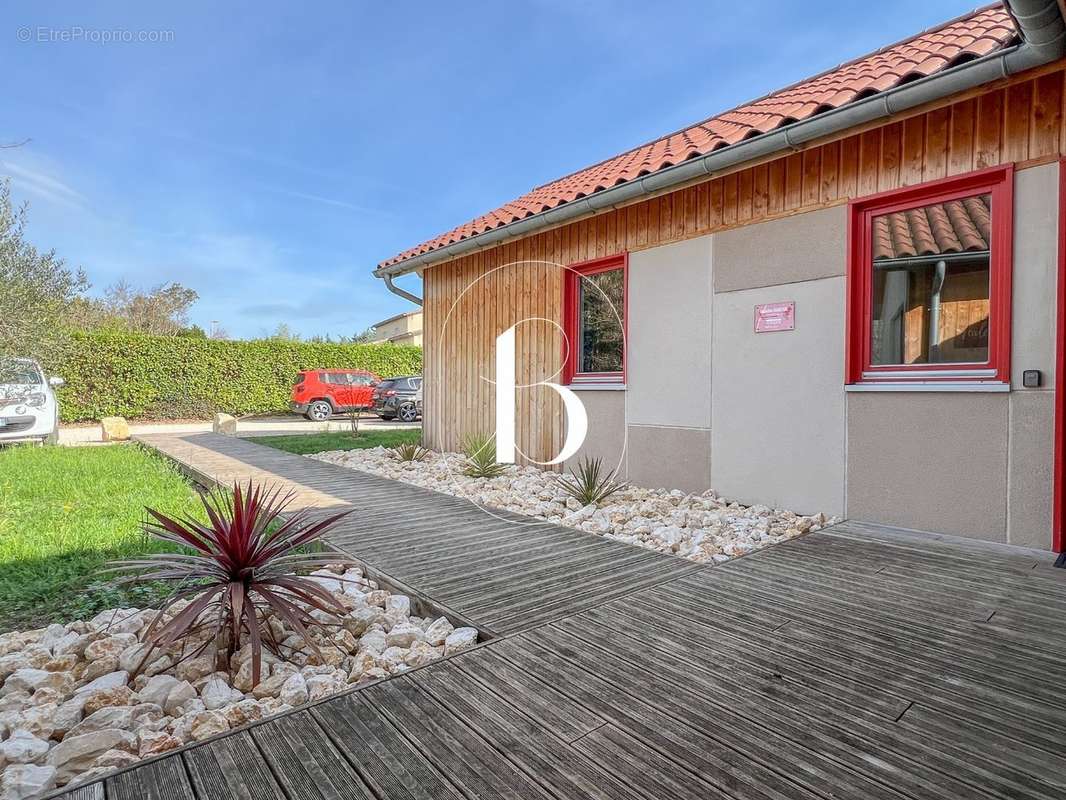 Maison à VALLON-PONT-D'ARC