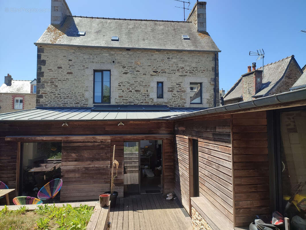 Maison à DINAN
