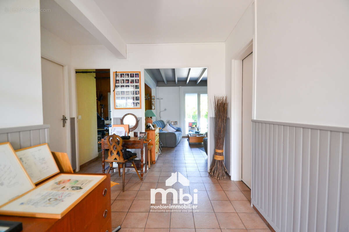 Maison à MARLY-LA-VILLE