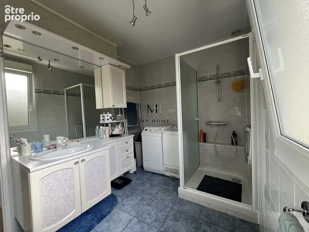 Maison 112 m² à Saint-Germain-Du-Corbeis  - photo 5