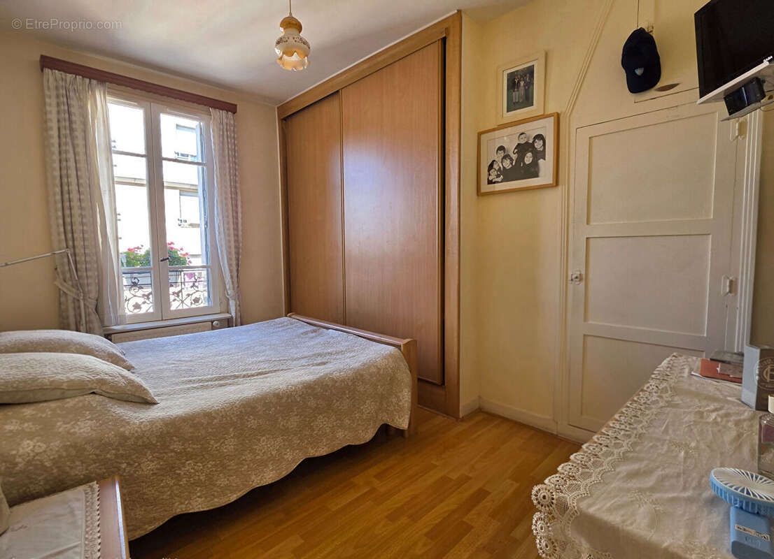 Appartement à CLICHY
