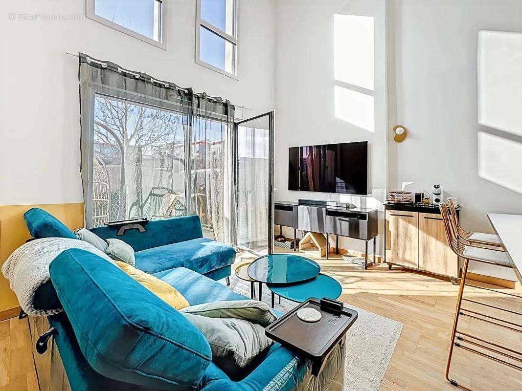 Appartement à L'ISLE-D'ABEAU