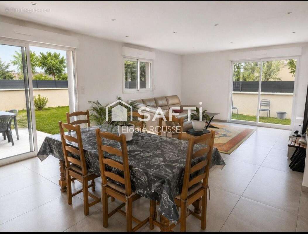 Maison 145 m² à Val-De-Reuil  - photo 4