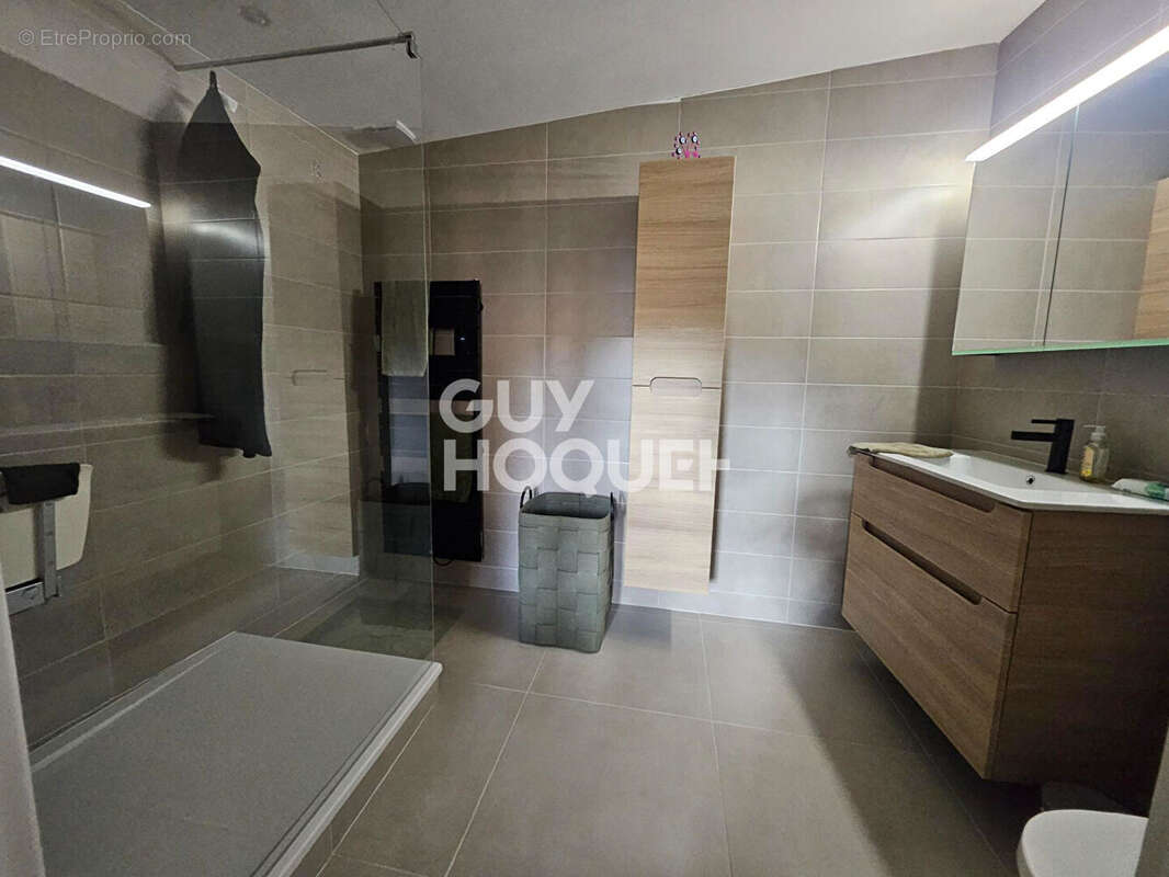 Maison à vendre à Cesseras  Guy Hoquet OLONZAC - photo 4