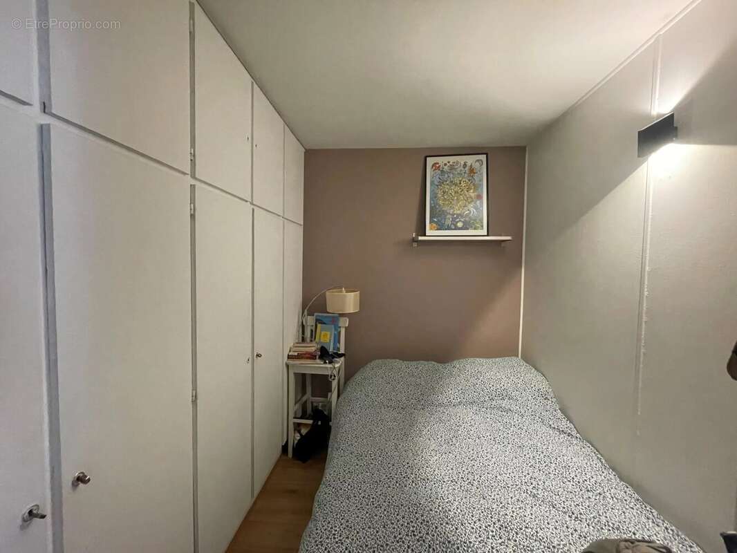 Appartement à PARIS-10E