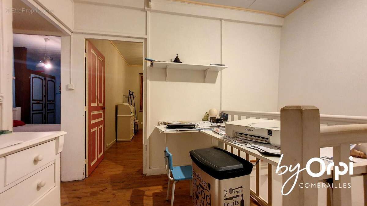 Maison à VERNEUGHEOL