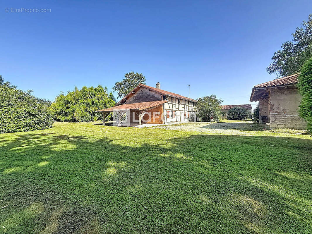 Maison Bresse-vallons À RÉNOVER 97M2 - photo 2