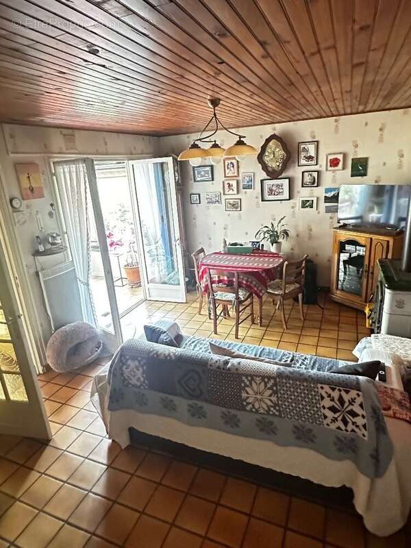 Maison à BUC