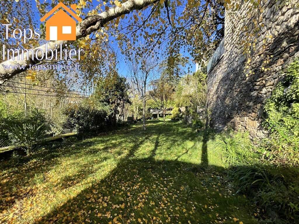 Appartement à VILLEFRANCHE-DE-ROUERGUE