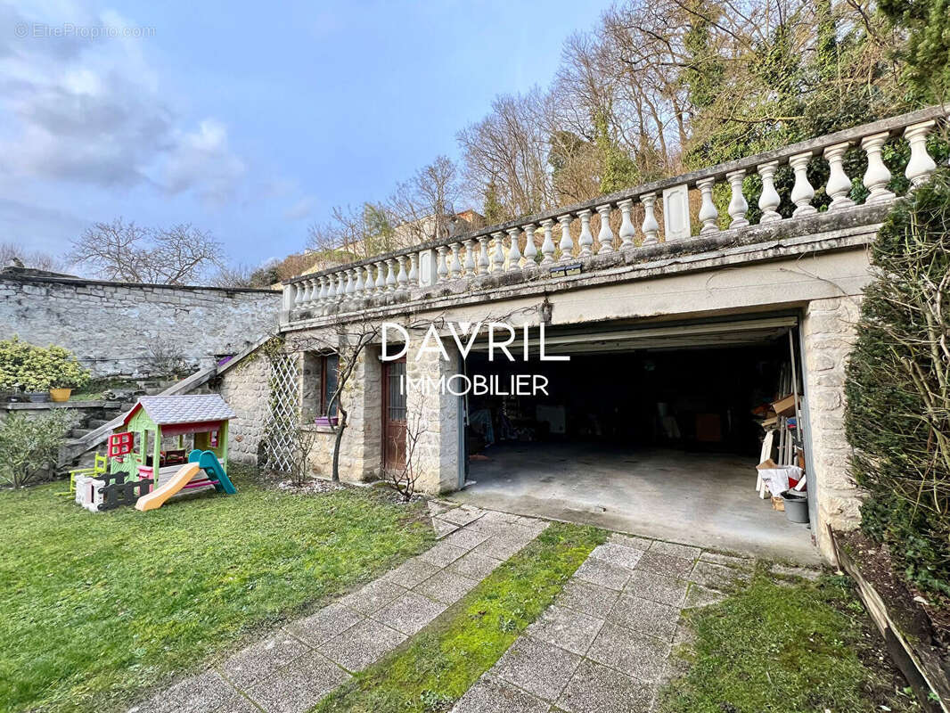 Maison à CONFLANS-SAINTE-HONORINE