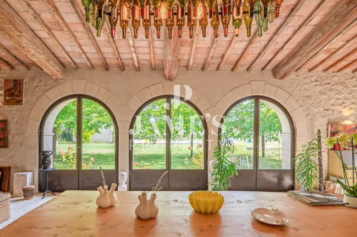 Maison à PLAN-D'ORGON