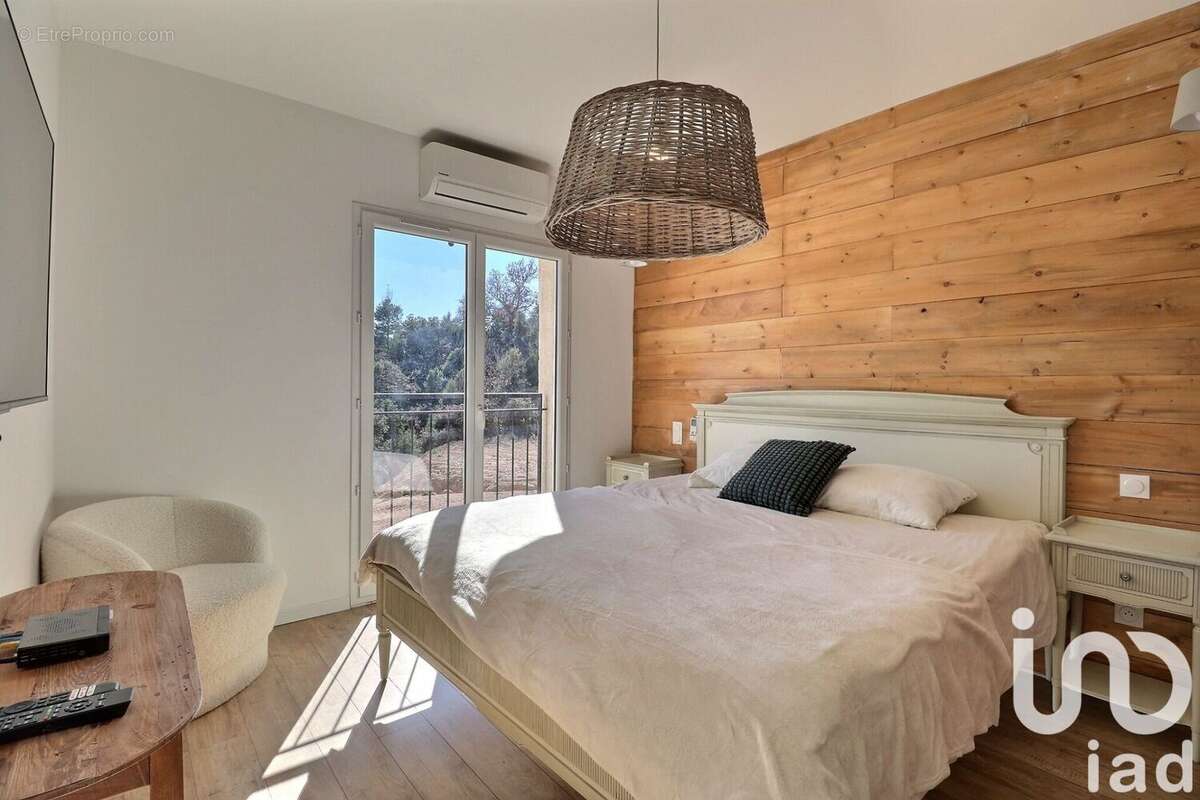 Maison 160 m² à Sainte-Croix-Du-Verdon  - photo 9
