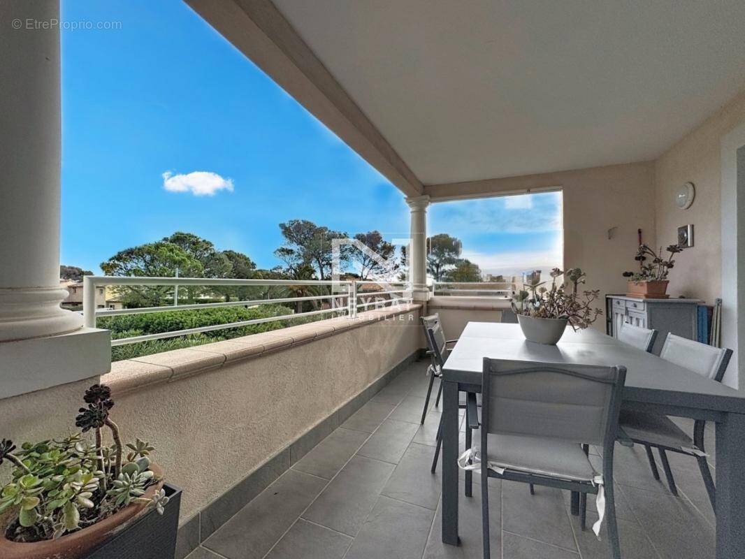 Appartement à SAINT-RAPHAEL