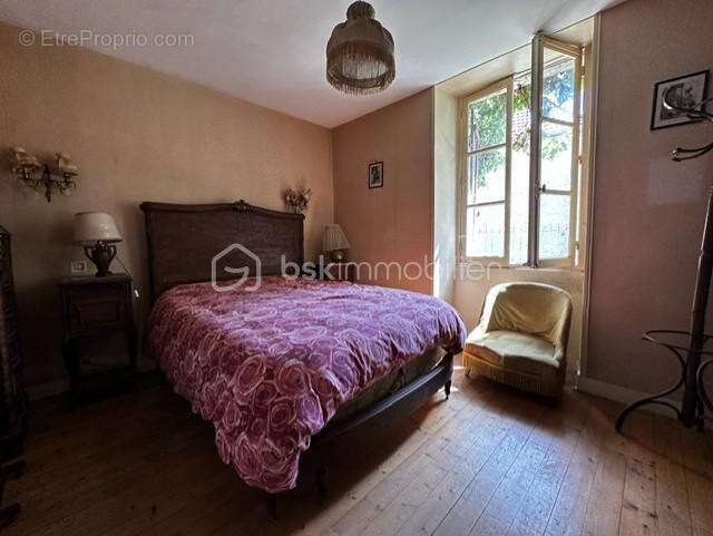 Maison à CHANNAY