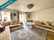 Photo 1 - Appartement à LA TOUR-D'AIGUES