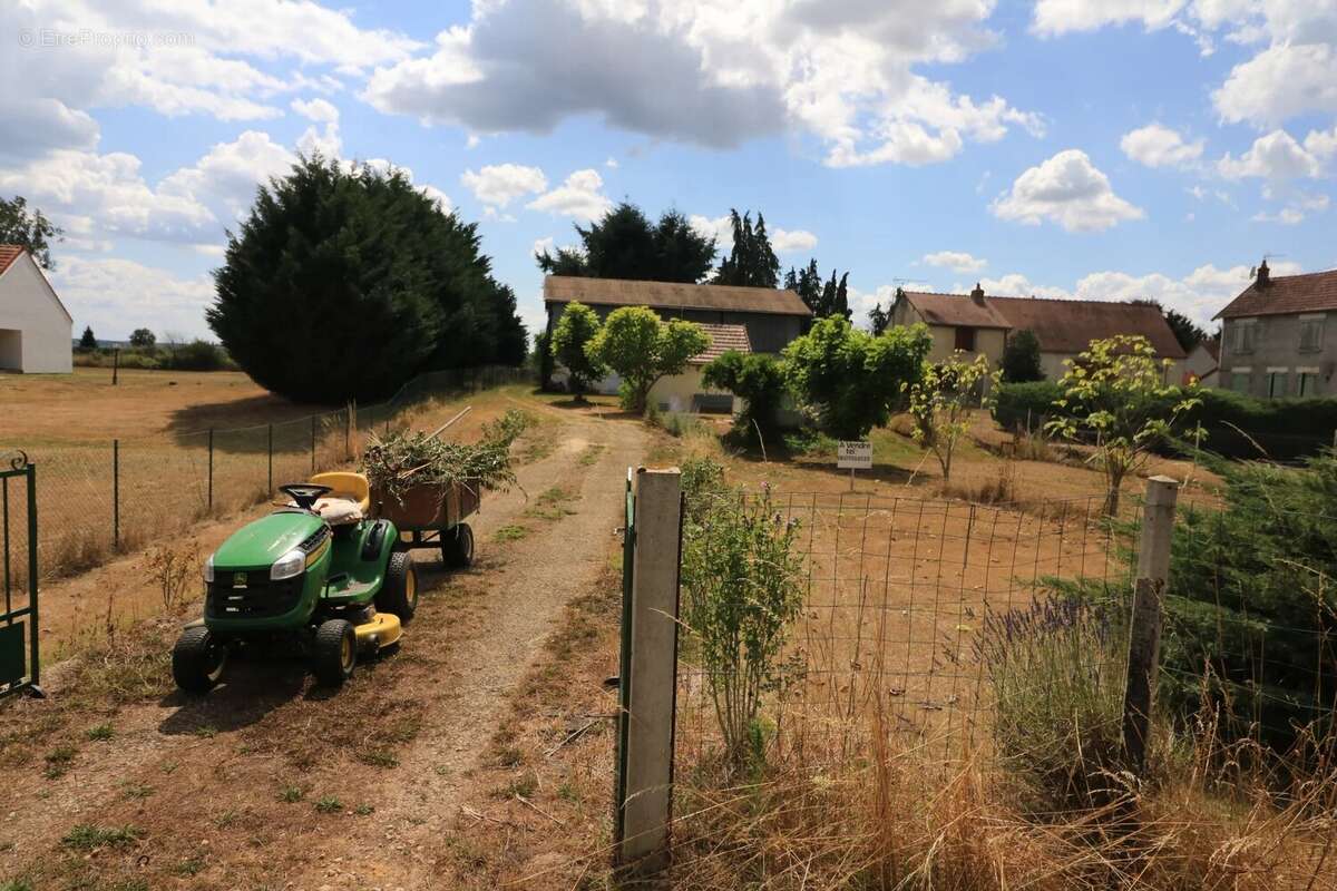 Terrain & Garage à seulement 10 min de Nevers - photo 2