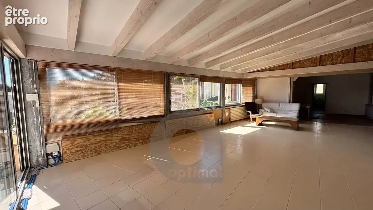 MENTON - Secteur Garavan - 4 pièces de 159,06 m² avec aperçu mer - photo 9