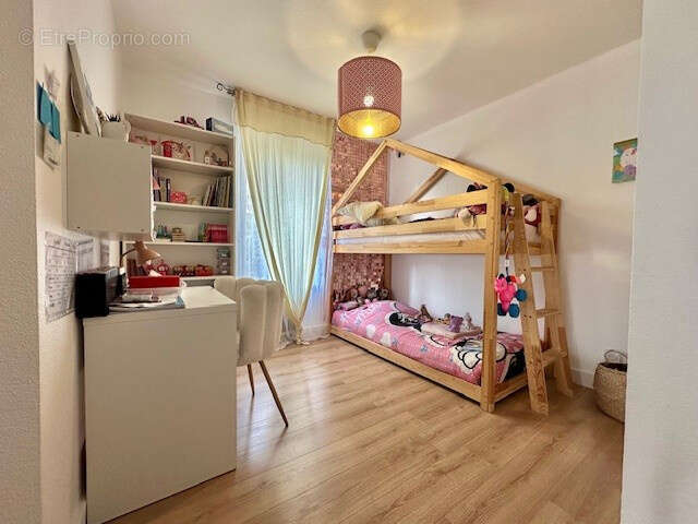 Appartement à VILLEFONTAINE