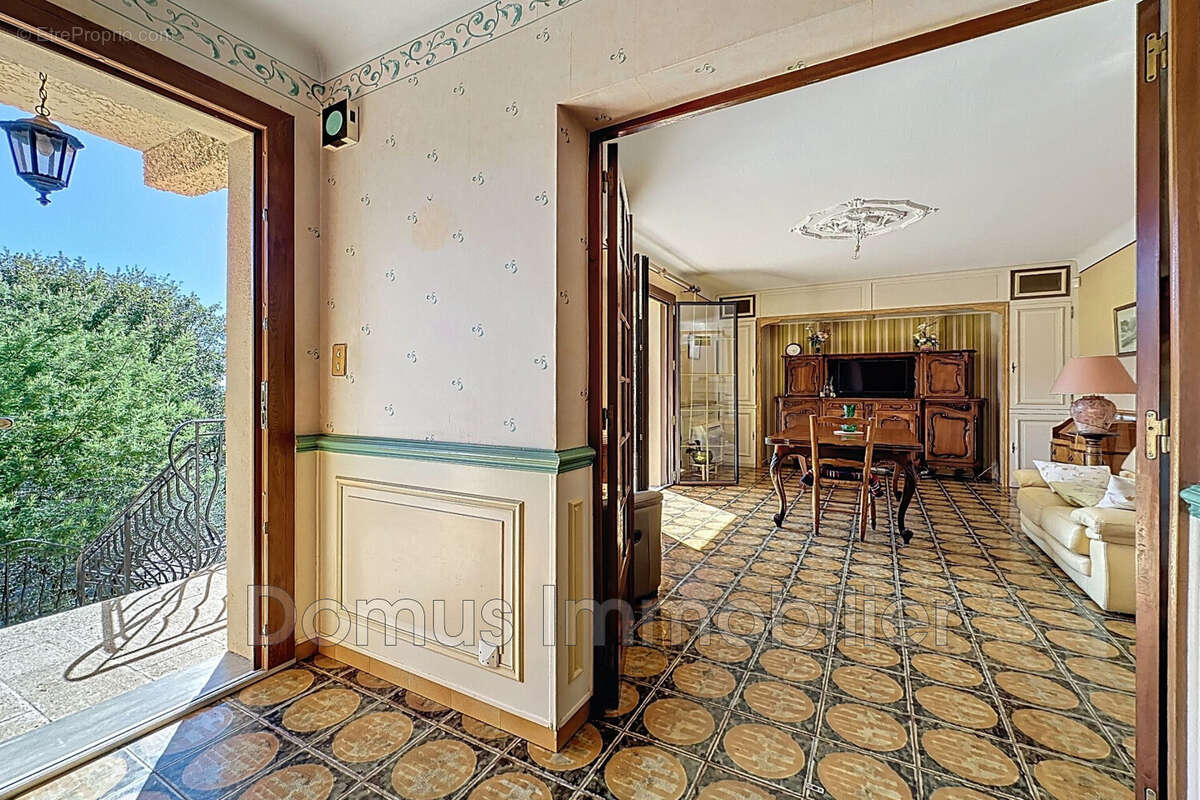 Maison à L&#039;ISLE-SUR-LA-SORGUE